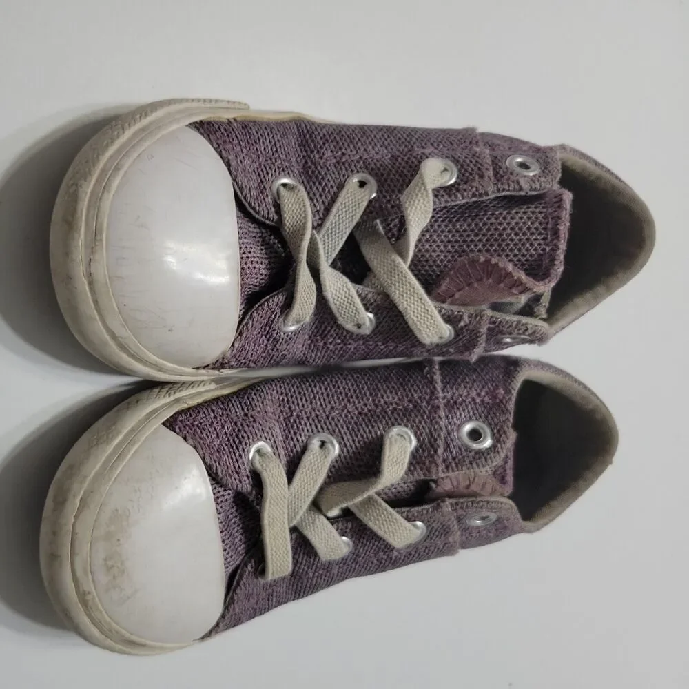 Converse shoes little